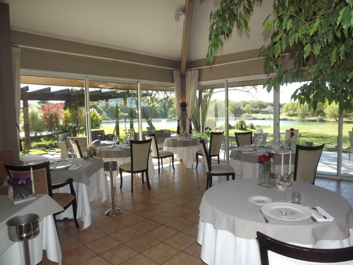 Trizay Les Jardins Du Lac מראה חיצוני תמונה